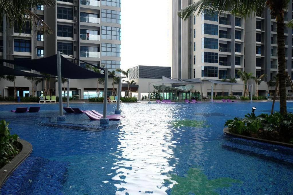 Apartamento Cozy Haven Atlantis With Large Swimming Pool Malacca Exterior foto